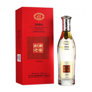 剑南老窖白酒200652%VOL